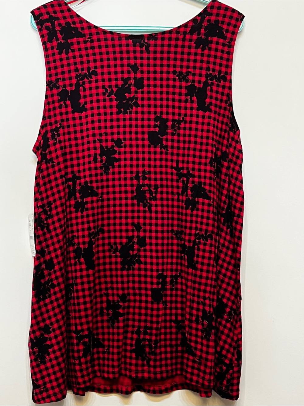 Michel Studio Red and Black Printed Sleeveless Tank - Picture 3 of 5